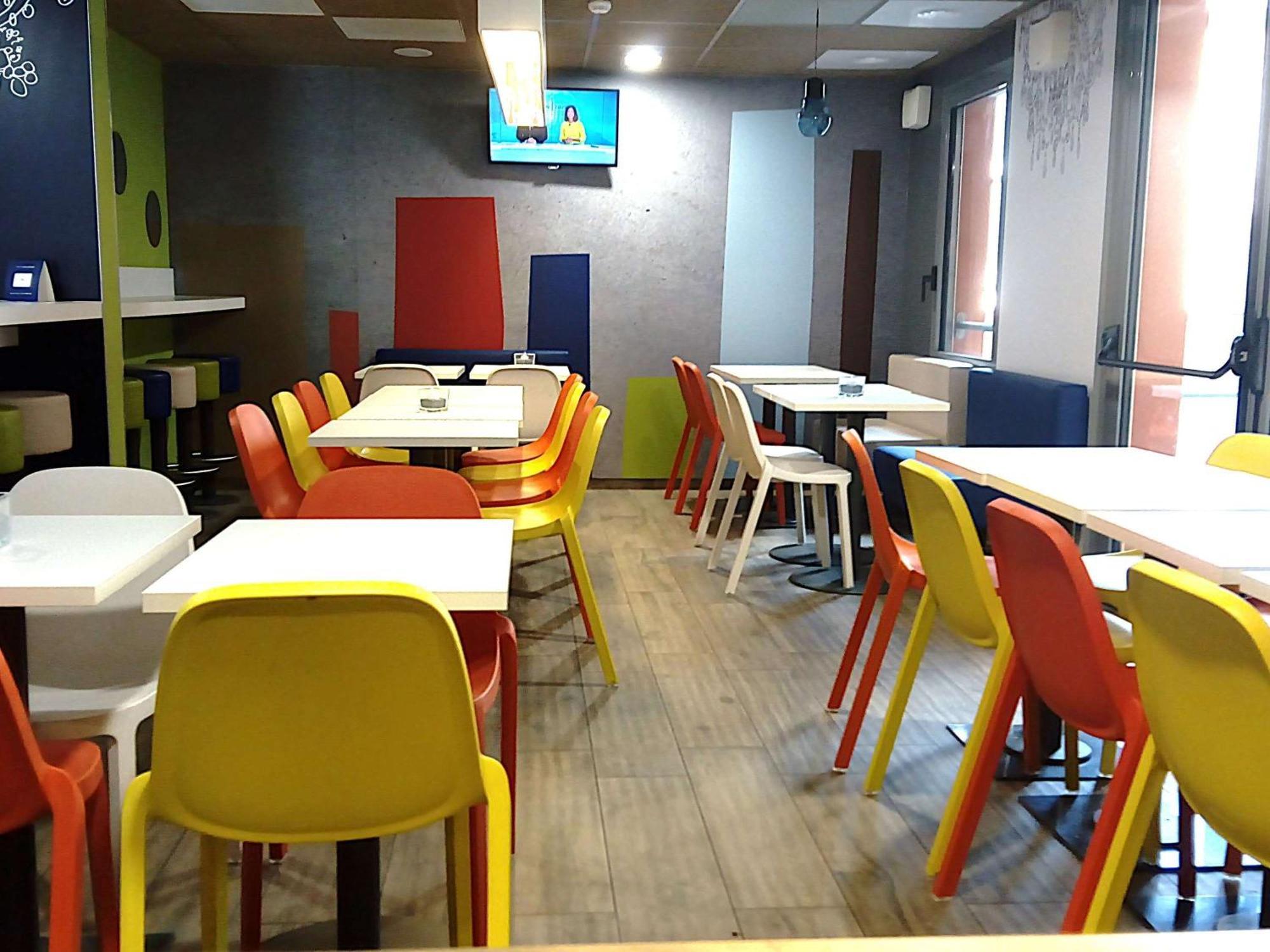 Ibis Budget Dieppe Centre Port Экстерьер фото